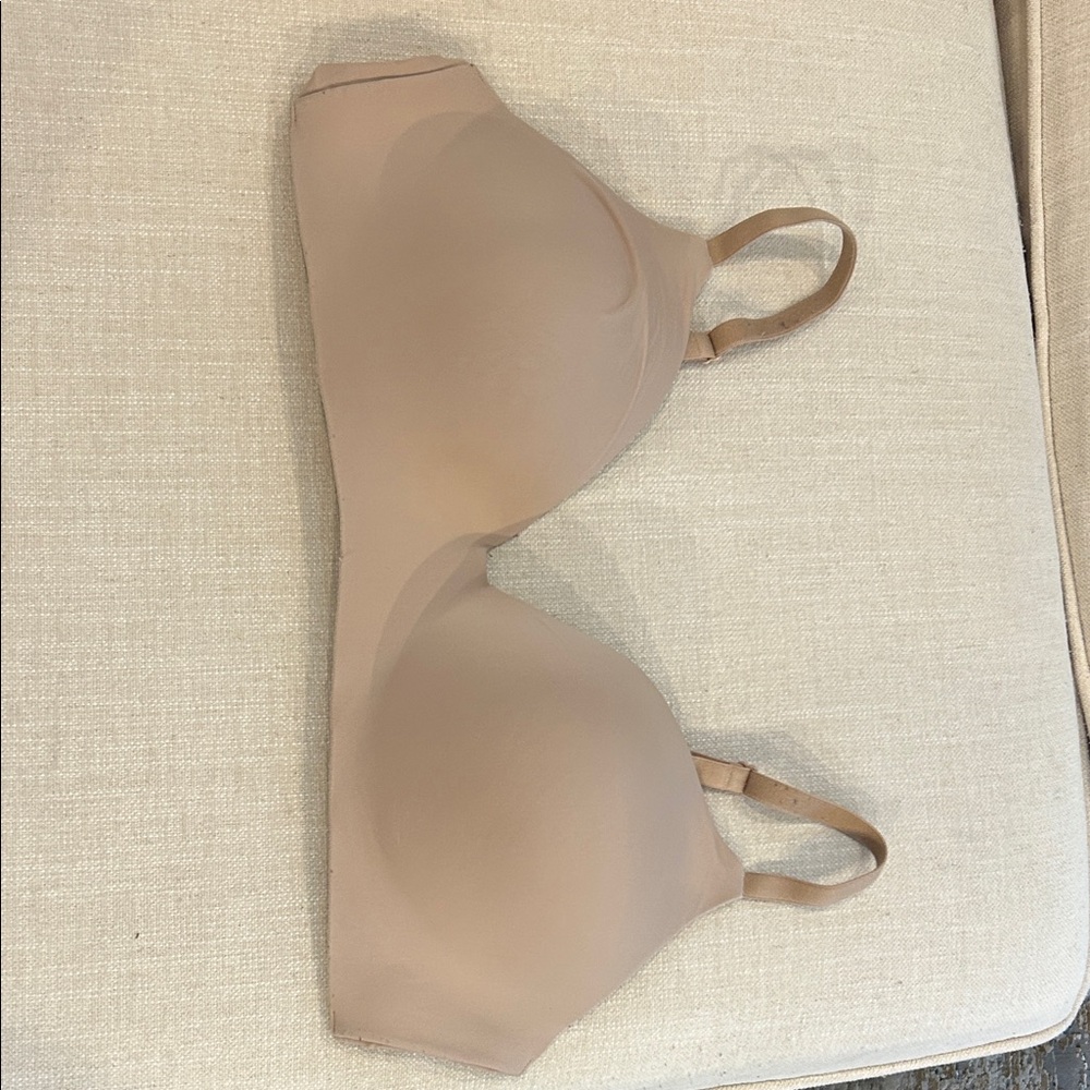 Victoria's Secret Light Beige Bra